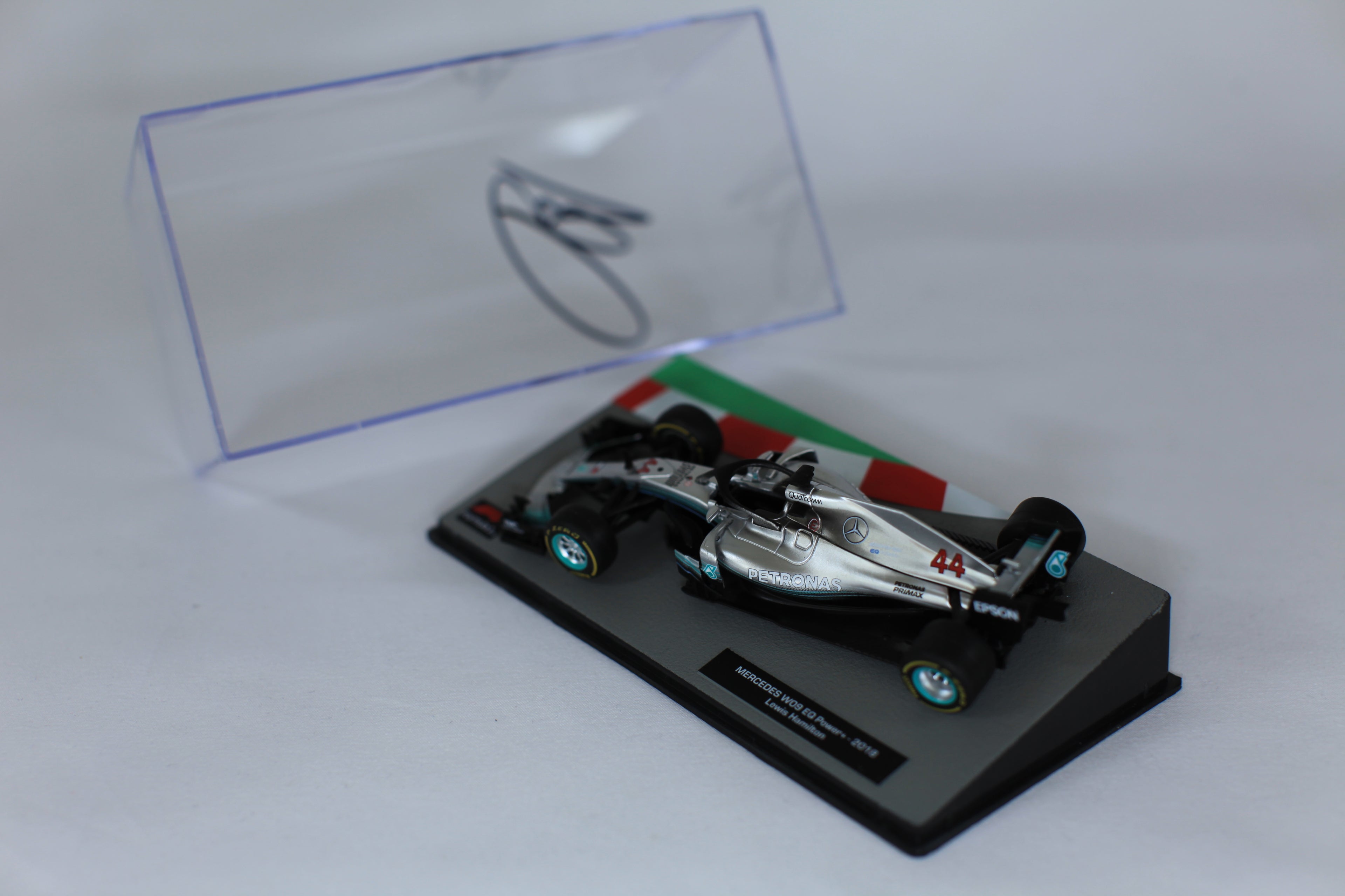 Miniature car signed by Lewis Hamilton, Mercedes Formula 1 2018, 1/43 scale
