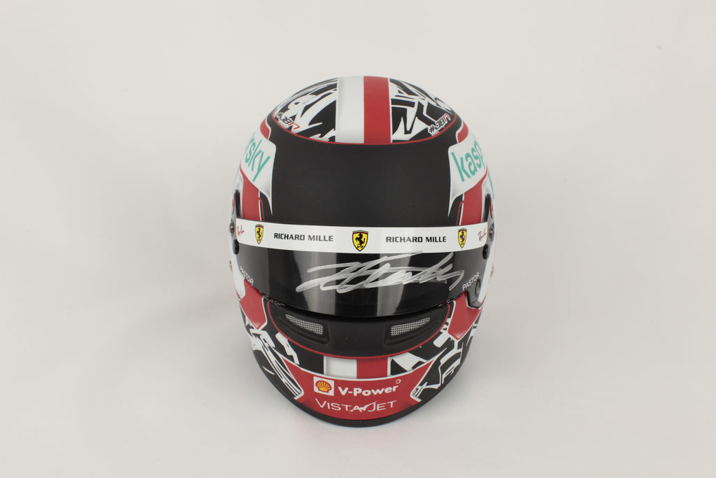 Close-up visière casque Bell Leclerc 2021 signature argentée détail tracé